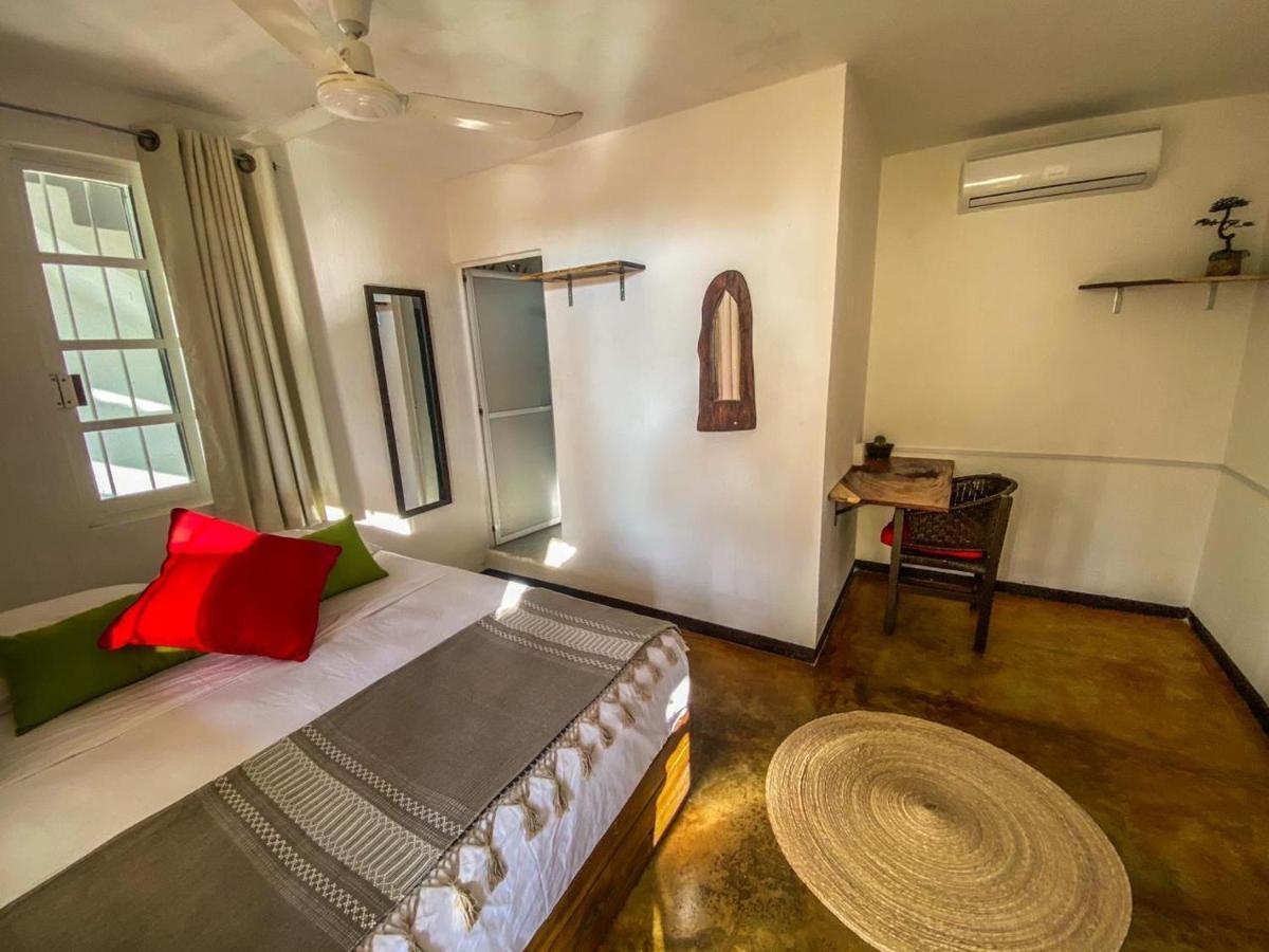 Shaka House Hotell Puerto Escondido  Eksteriør bilde